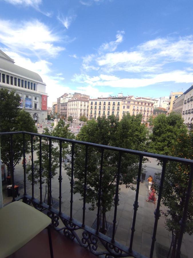 Parsa Homstay Madrid Exterior foto